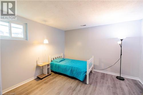 7 Fieldgate Drive, Brantford, ON - Indoor Photo Showing Bedroom