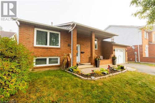 7 Fieldgate Drive, Brantford, ON - Outdoor