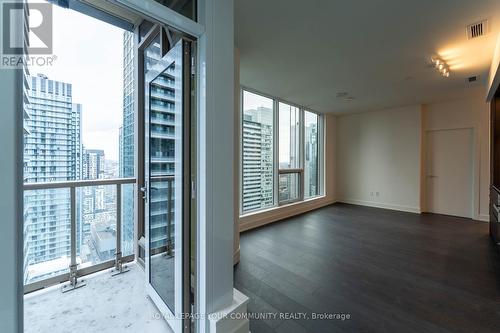 3512 - 35 Mercer Street, Toronto, ON - Indoor Photo Showing Other Room