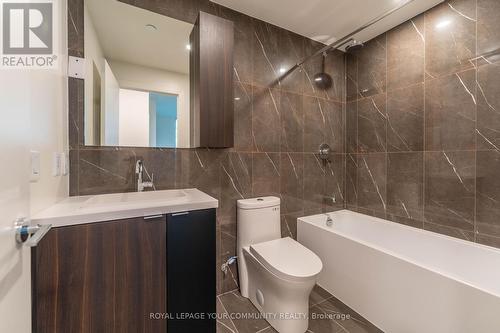 3512 - 35 Mercer Street, Toronto, ON - Indoor Photo Showing Bathroom