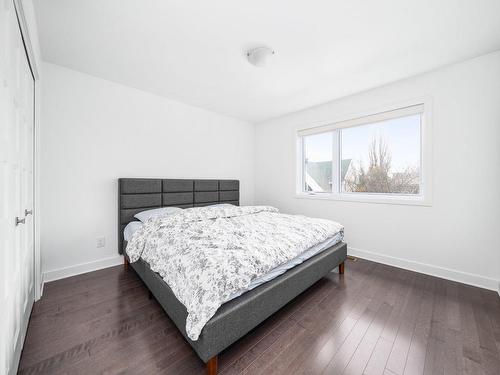 Chambre Ã Â coucher - 4992 Rue Lavoie, Montréal (Pierrefonds-Roxboro), QC - Indoor Photo Showing Bedroom