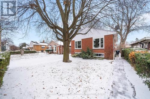 7 Kecala Road, Toronto, ON - Outdoor