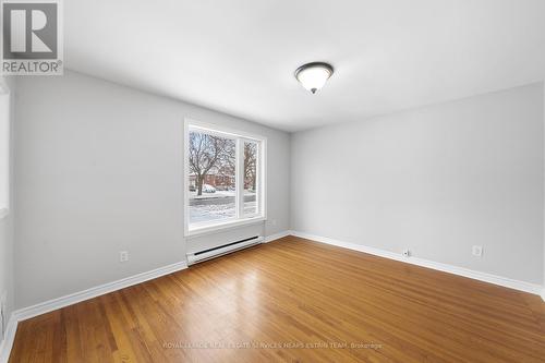 7 Kecala Road, Toronto, ON - Indoor Photo Showing Other Room