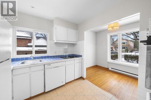 7 Kecala Road, Toronto, ON - Indoor Photo Showing Kitchen