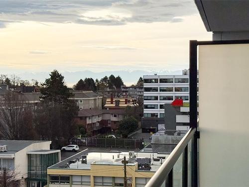 606-1100 Yates St, Victoria, BC - Outdoor With Balcony With View