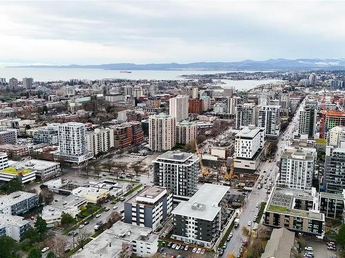 606-1100 Yates St, Victoria, BC - Outdoor With View