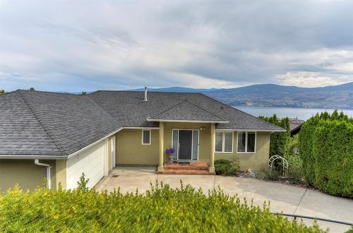 3582 Apple Way Boulevard, West Kelowna, BC 