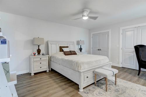 3582 Apple Way Boulevard, West Kelowna, BC - Indoor Photo Showing Bedroom