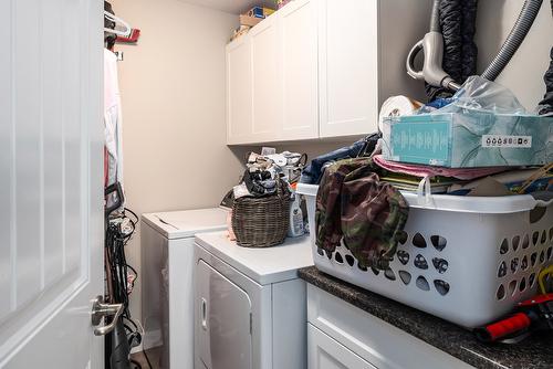 12870 Cliffshore Drive, Lake Country, BC - Indoor Photo Showing Laundry Room