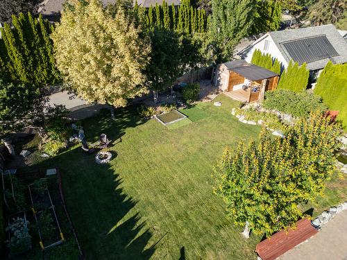 3374 Larkspur Court, Kelowna, BC - Outdoor