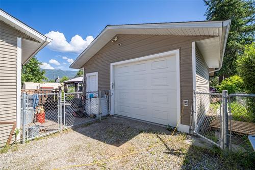 3755 Glover Avenue, Armstrong, BC - Outdoor With Exterior