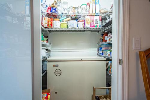 3755 Glover Avenue, Armstrong, BC - Indoor Photo Showing Laundry Room