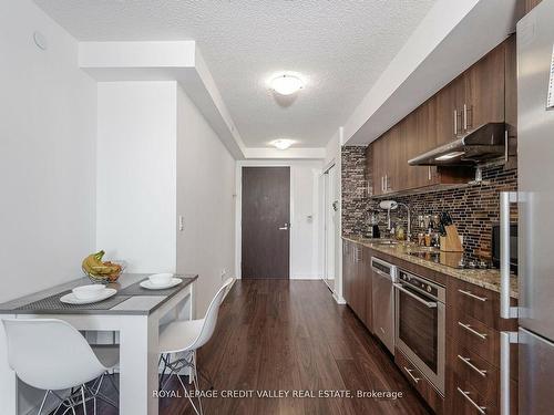 1307-255 Village Green Sq, Toronto, ON - Indoor