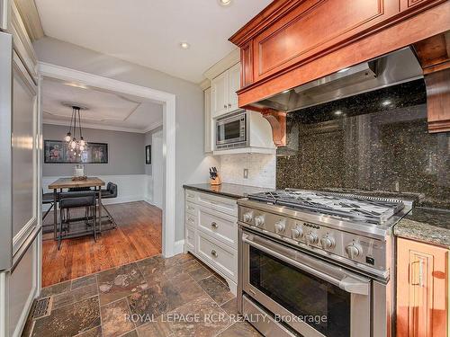 442 Main St, King, ON - Indoor Photo Showing Kitchen