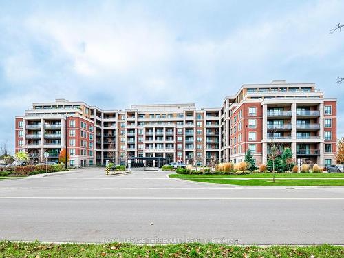 317-25 Baker Hill Blvd, Whitchurch-Stouffville, ON - Outdoor With Balcony With Facade