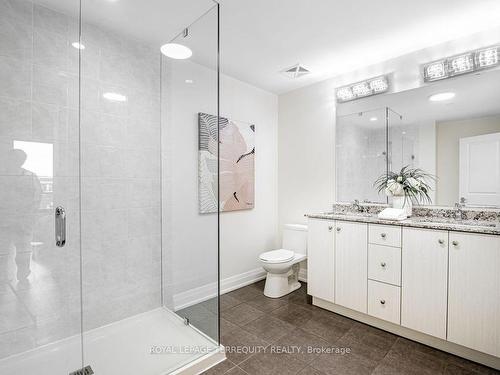 317-25 Baker Hill Blvd, Whitchurch-Stouffville, ON - Indoor Photo Showing Bathroom