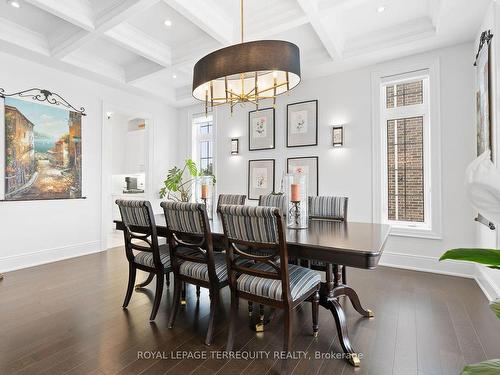 20 Country Club Cres, Uxbridge, ON - Indoor Photo Showing Dining Room