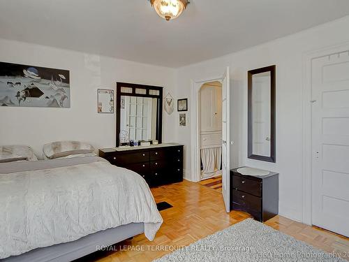 10 Burnfield Ave, Toronto, ON - Indoor Photo Showing Bedroom