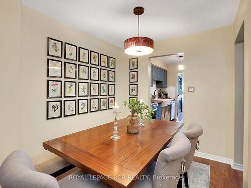 87 Hanton Cres, Caledon, ON - Indoor Photo Showing Dining Room