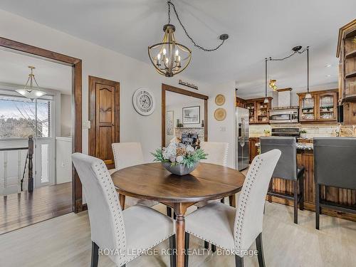 20 Marion St, Caledon, ON - Indoor Photo Showing Dining Room