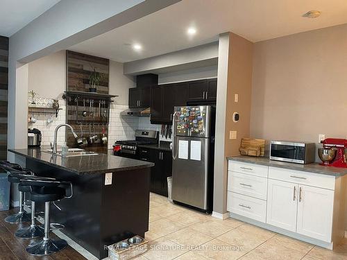 5077 Alyssa Dr, Lincoln, ON - Indoor Photo Showing Kitchen