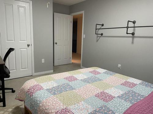 5077 Alyssa Dr, Lincoln, ON - Indoor Photo Showing Bedroom