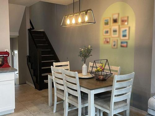 5077 Alyssa Dr, Lincoln, ON - Indoor Photo Showing Dining Room