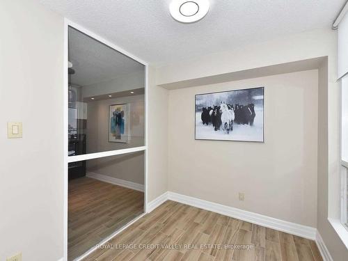 710-4460 Tucana Crt, Mississauga, ON - Indoor Photo Showing Other Room