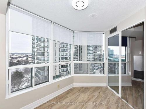 710-4460 Tucana Crt, Mississauga, ON - Indoor Photo Showing Other Room