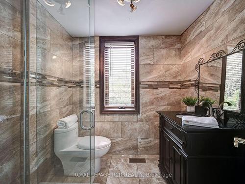 14902 Mount Pleasant Rd, Caledon, ON - Indoor Photo Showing Bathroom