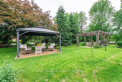 14902 Mount Pleasant Rd, Caledon, ON - Outdoor With Backyard