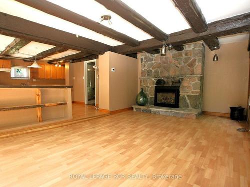 14902 Mount Pleasant Rd, Caledon, ON - Indoor With Fireplace