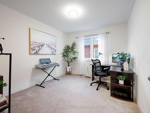 1074 Urell Way, Milton, ON - Indoor Photo Showing Office