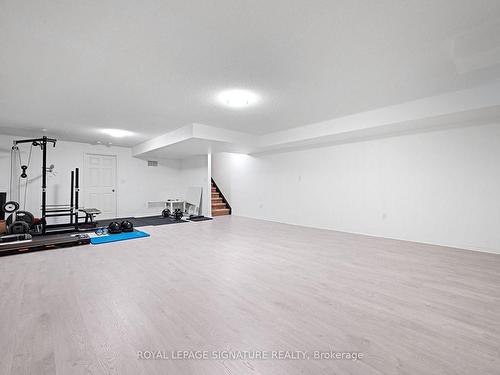 1074 Urell Way, Milton, ON - Indoor Photo Showing Other Room