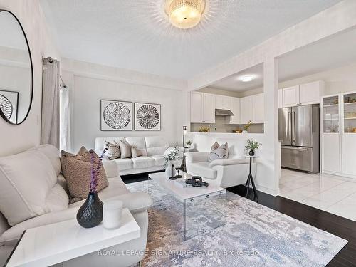 1074 Urell Way, Milton, ON - Indoor Photo Showing Living Room