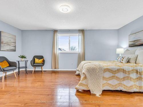 46 Deerpath Dr, Guelph, ON - Indoor Photo Showing Bedroom