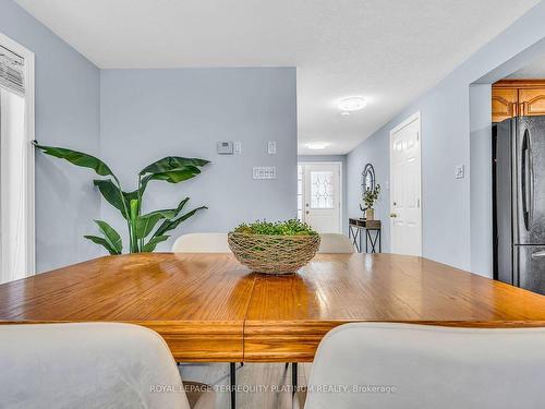 46 Deerpath Dr, Guelph, ON - Indoor Photo Showing Other Room