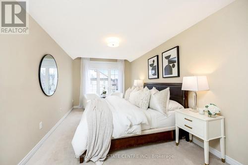 2459 Old Brompton Way, Oakville, ON - Indoor Photo Showing Bedroom