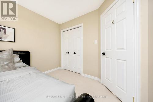 2459 Old Brompton Way, Oakville, ON - Indoor Photo Showing Bedroom