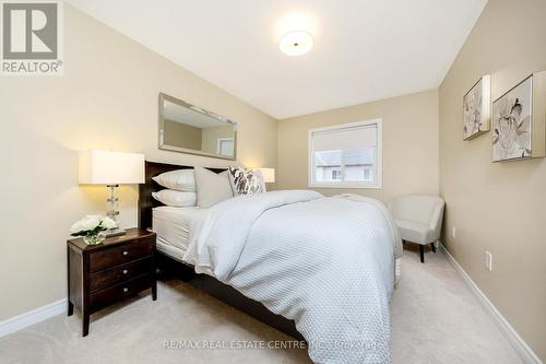 2459 Old Brompton Way, Oakville, ON - Indoor Photo Showing Bedroom