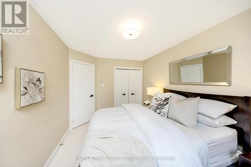 2459 Old Brompton Way, Oakville, ON - Indoor Photo Showing Bedroom