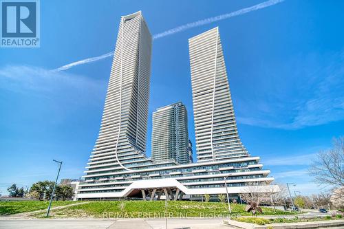 2712 - 30 Shore Breeze Drive, Toronto, ON - Outdoor With Facade