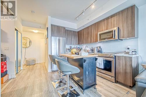 2712 - 30 Shore Breeze Drive, Toronto, ON - Indoor Photo Showing Kitchen With Stainless Steel Kitchen With Upgraded Kitchen