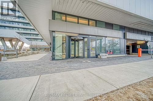 2712 - 30 Shore Breeze Drive, Toronto, ON - Outdoor