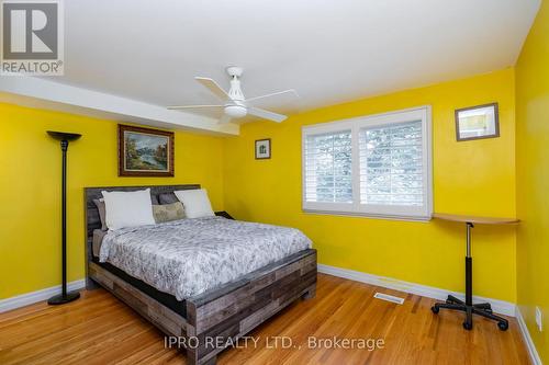 23 Ferndale Crescent, Brampton, ON - Indoor Photo Showing Bedroom