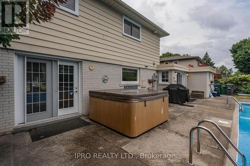 23 Ferndale Crescent, Brampton, ON - Outdoor With Deck Patio Veranda With Exterior