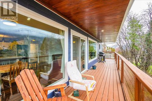 628 Johnstone Road, Nelson, BC - Outdoor With Deck Patio Veranda With Exterior