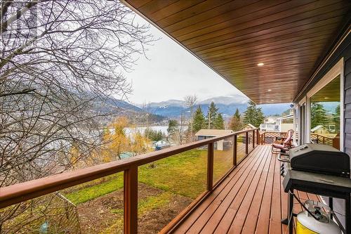 628 Johnstone Road, Nelson, BC - Outdoor With Exterior