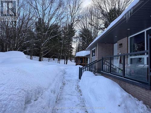 105 Wellington Street S, Gravenhurst (Muskoka (S)), ON - Outdoor