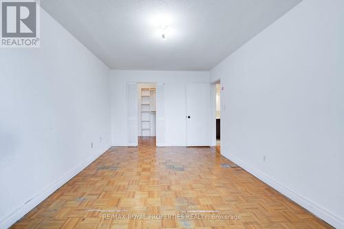 309 - 10 Edgecliff Golfway, Toronto, ON - Indoor Photo Showing Other Room